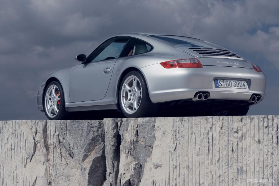  Porsche 911 Carrera 4S 2006 года  (фото 9 из 21)